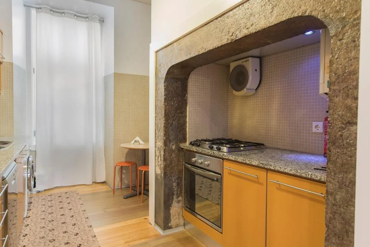 Lovelystay - Downtown Cosy Wonder Lisbon Portugal
