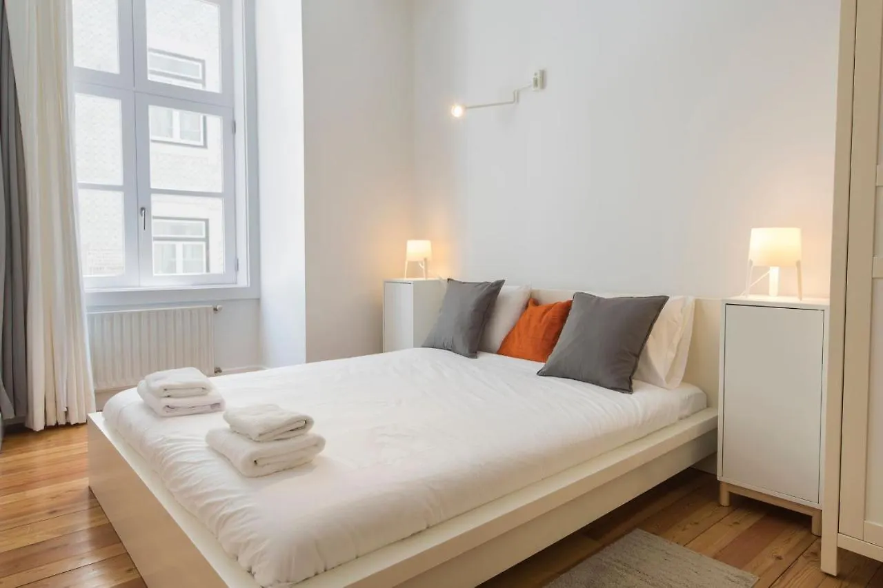 Lovelystay - Downtown Cosy Wonder Lisbon Apartment