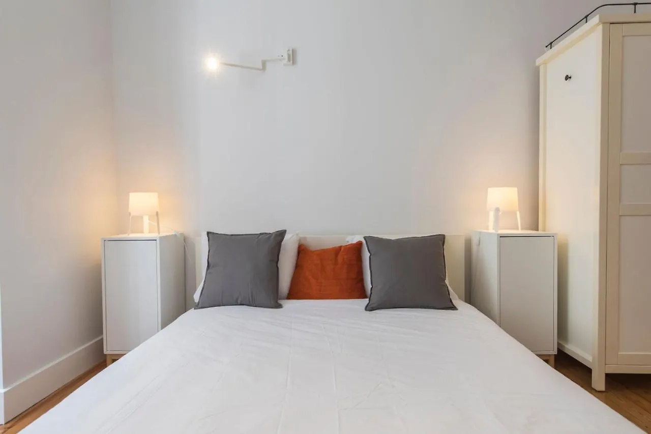 Lovelystay - Downtown Cosy Wonder Lisbon